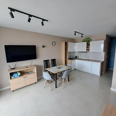 Lägenhet Baltic Garden Apartament Dwupoziomowy 56 M² Sztutowo