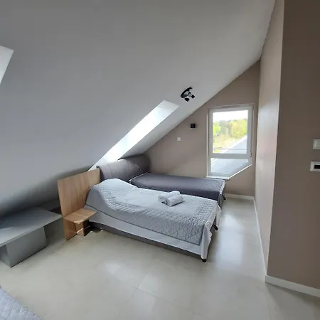 Lägenhet Baltic Garden Apartament Dwupoziomowy 56 M²