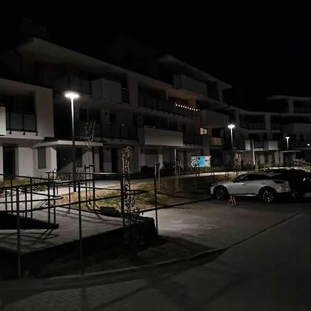 Lägenhet Baltic Garden Apartament Dwupoziomowy 56 M²